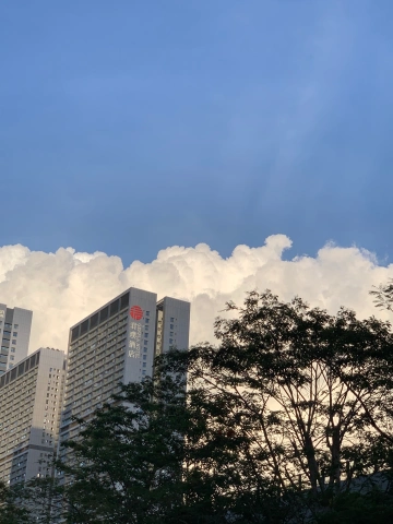 #低碳出行打卡深圳蓝