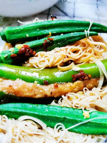 温情煮意|简单吃个面线