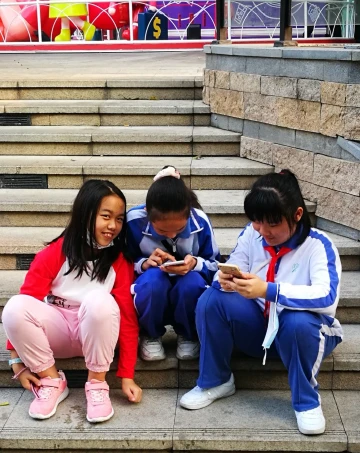 #读特欢乐送#放学了