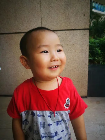 #今日童心未泯小可爱#大头娃娃