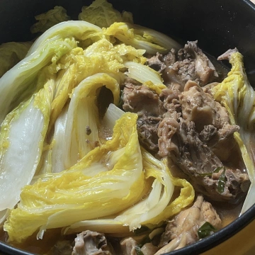 今天是白菜鸡煲