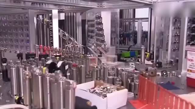 对话救实验室被重奖12万研究生 ：已重新投入忙碌工作