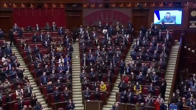 泽连斯基呼吁意大利加强对俄制裁：不要成为宣战者的度假胜地