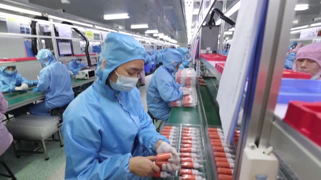 抓疫情防控保安全生产，为深圳经济发展做出贡献！