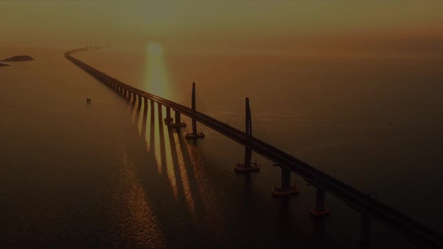 “狮子山精神”系列思政课丨港珠澳大桥文化建设创新实践 