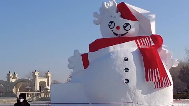 哈尔滨：冰雪旅游火热升温 市场活跃强力复苏