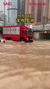 投入力量！深圳地铁集团工程救援队、消防迅速集结清理路障
