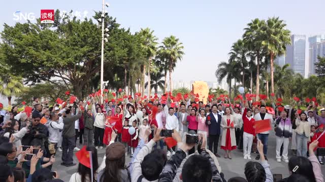 《我爱你中国》元旦快闪丨青年男中音歌唱家杨阳：每个人做好自己的工作就是对祖国的爱